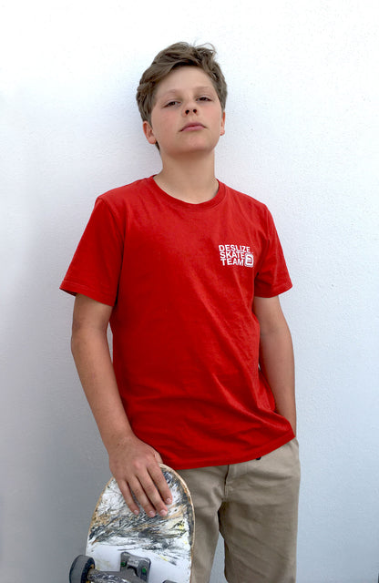 Be Unique Red Skate Tshirt, Front side detail